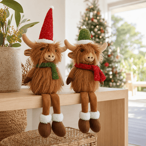 Festive Sitting Highland Cow (55cm)