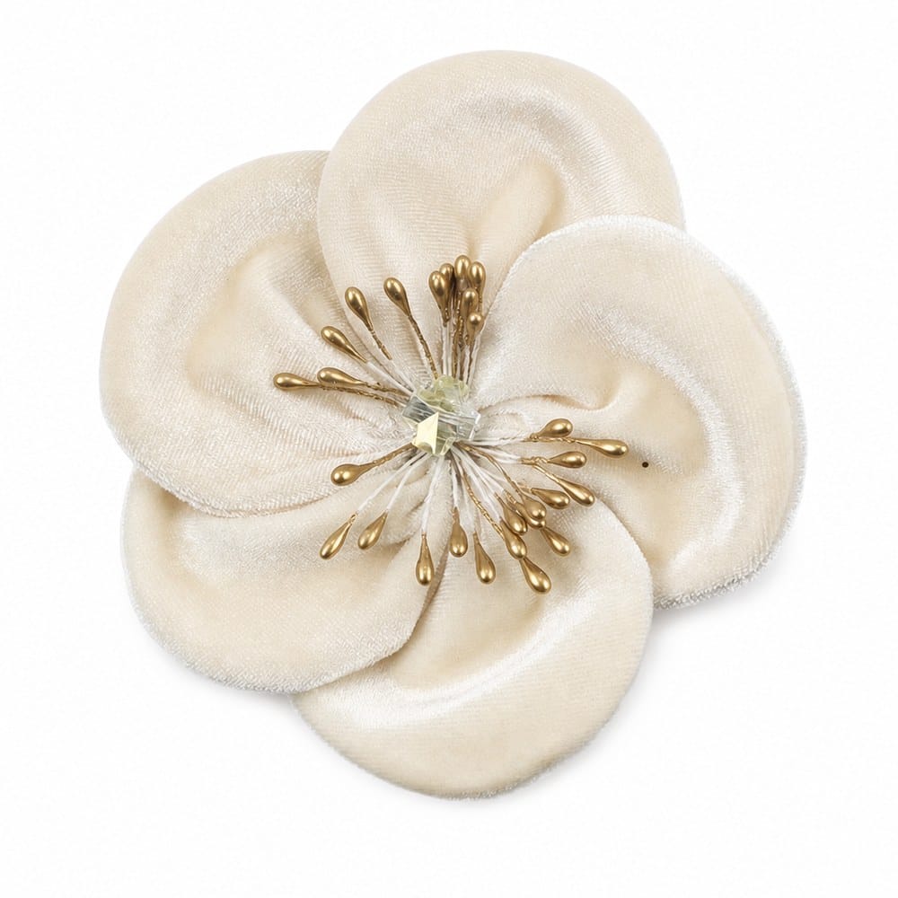 Cream Textured Magnolia Clip