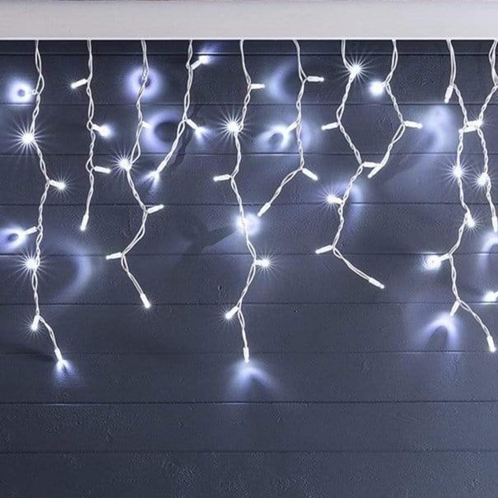 400 LED Solar Icicles White (7.9m) - View 2
