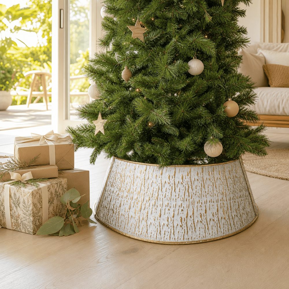 White Washed Metal Tree Collar (66cm x 87cm x 28cm)