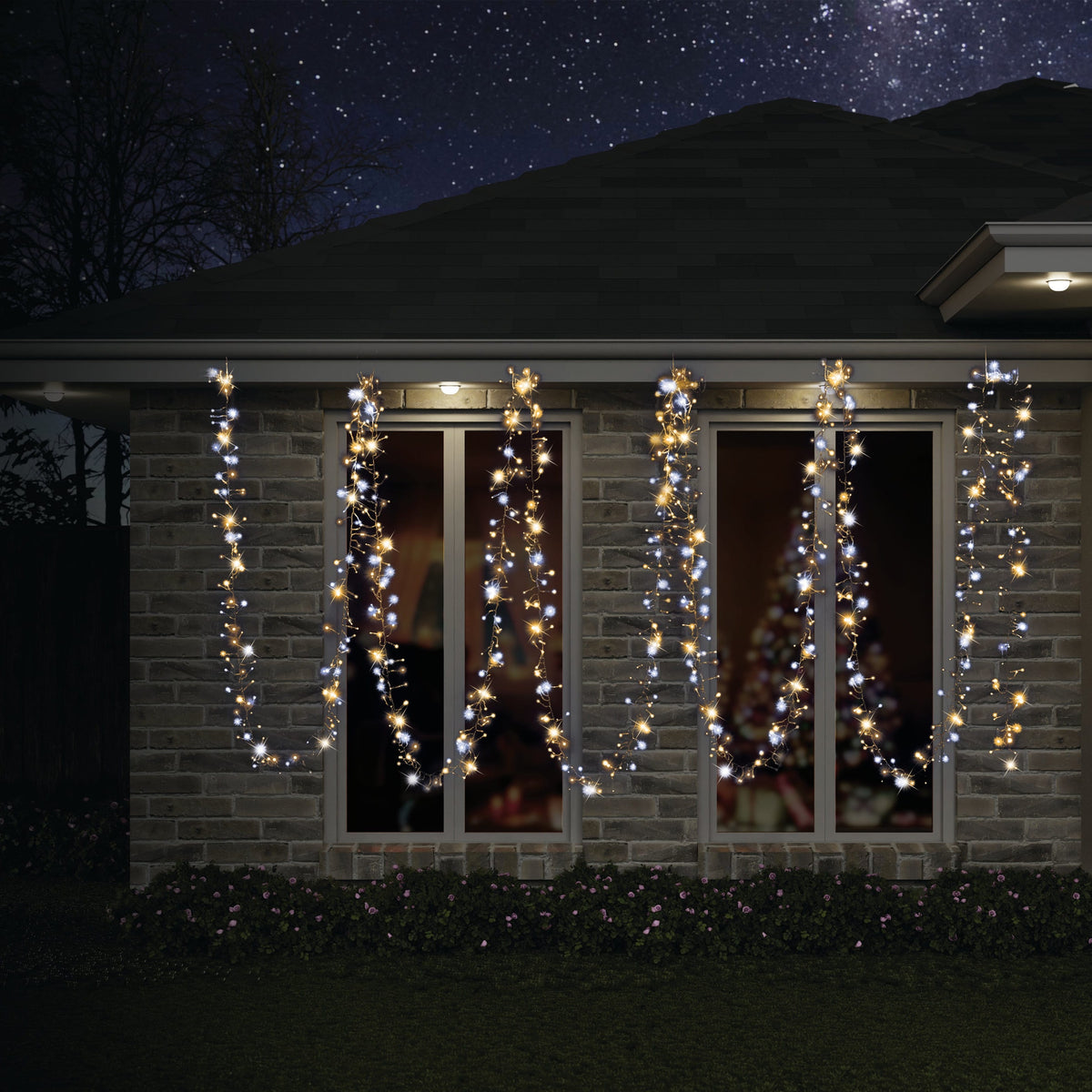 720 LED Cluster Lights White and Warm White (10.4m)