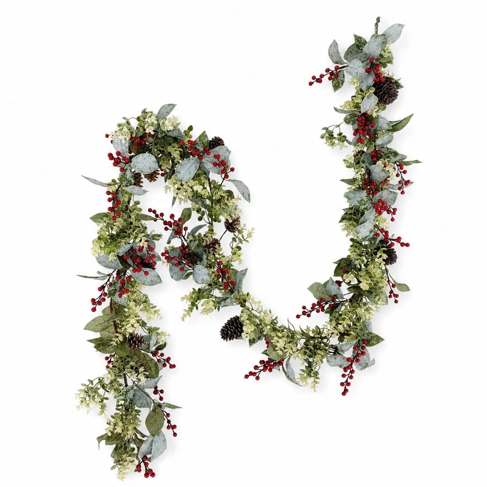 White Berry and Pinecone Leafy Garland (260cm)